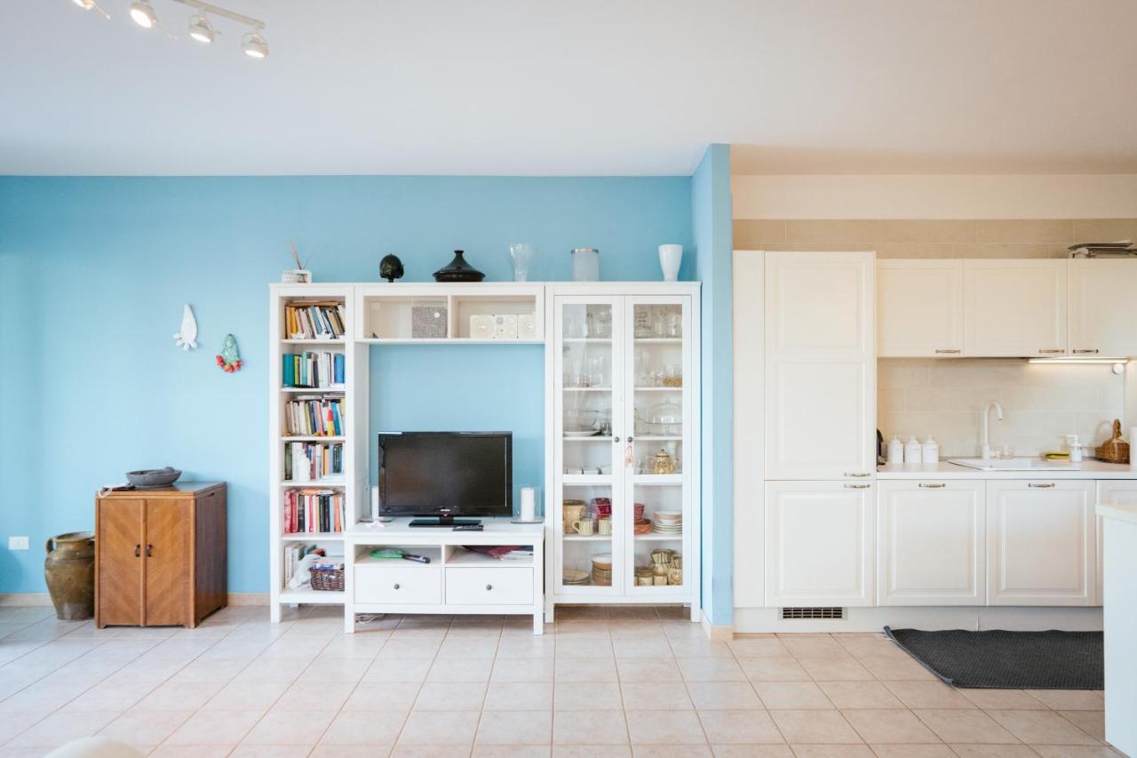 Prestigiosa Villa Con Piscina Condominiale Monopoli Bagian luar foto