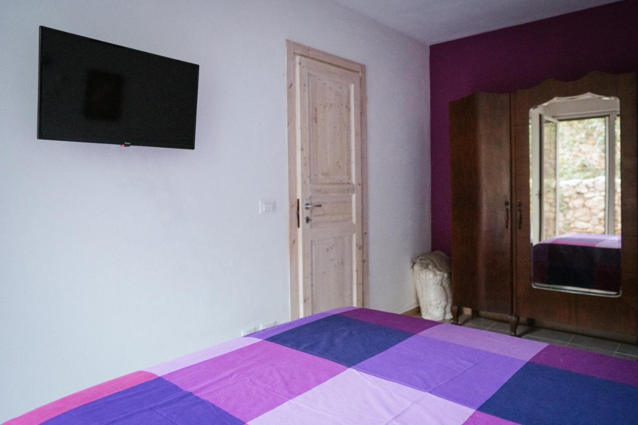 Prestigiosa Villa Con Piscina Condominiale Monopoli Bagian luar foto